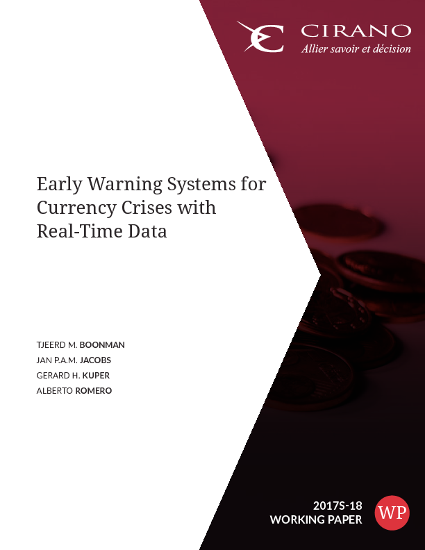 Early Warning Systems for Currency Crises with Real-Time Data