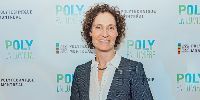 Catherine Beaudry receives the Award for Excellence in Research and Innovation