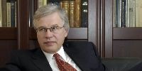 Congratulations to Bengt Holmstrom